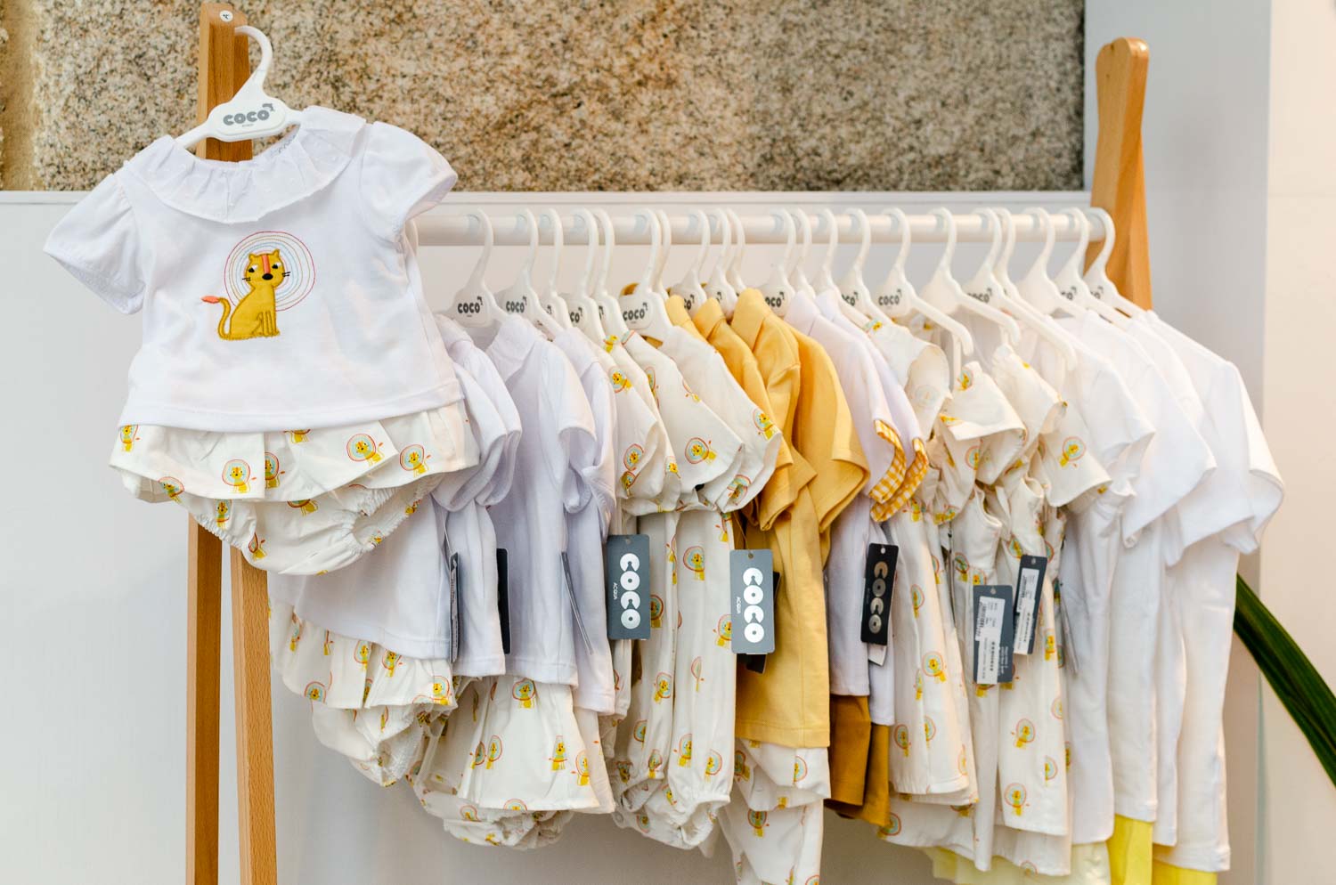 Máis Q Nenos - Tienda online ropa infantil, bebé y juvenil en Pontevedra,  España