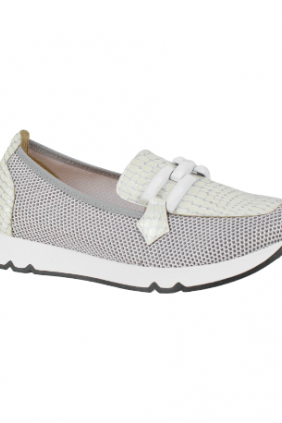 Zapato Doctor Cutillas  tipo Mocasín Mujer Verano Blanco y Camel Estribo Plantilla Extraible 82555